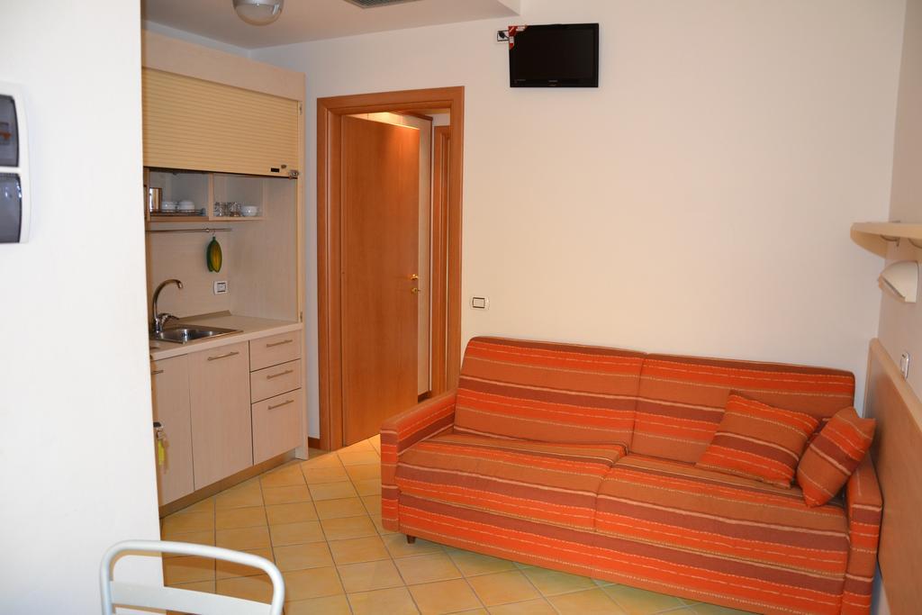 Hotel Ariston 미사노아드리아티코 외부 사진